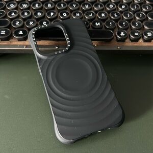 Casetify ripple case BLACK for iPhone 14 Pro